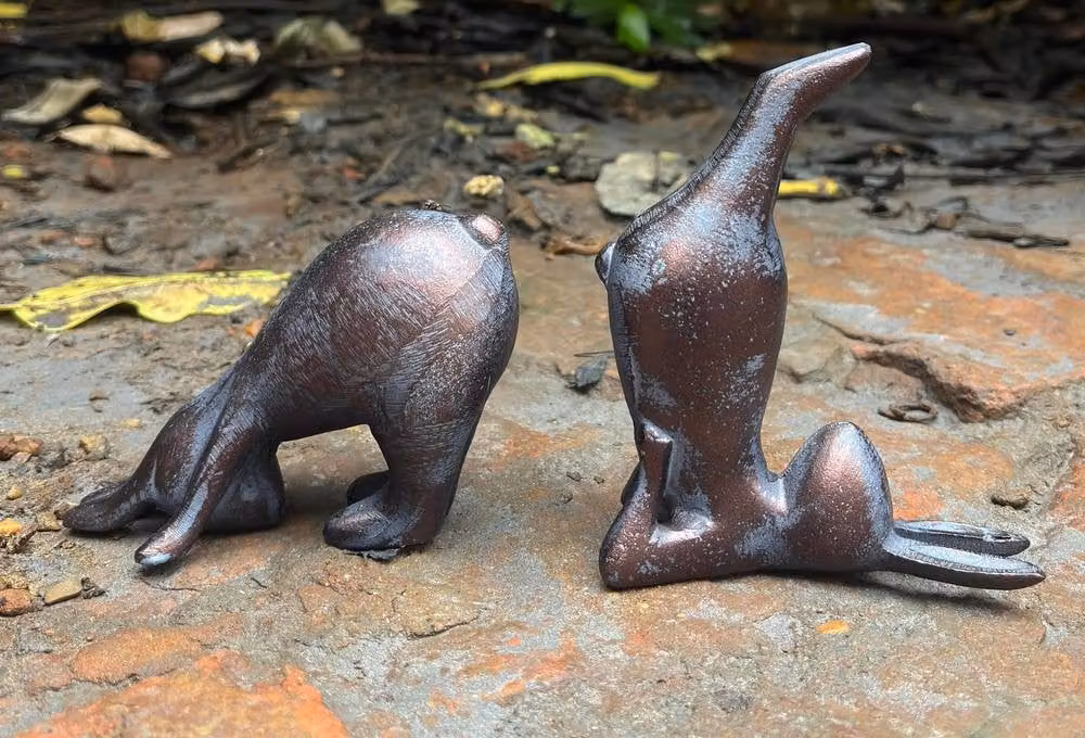 Inspirational Gifting Pair of Yoga Bunnies Metal Sculpture Ornament in Bronze, Height: 14 cm – 4