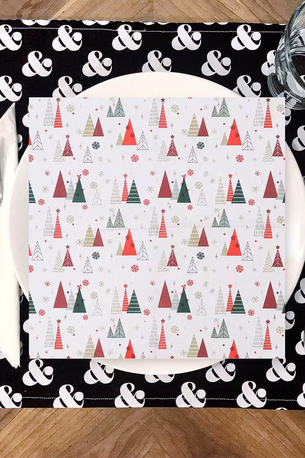 Neel Blue Geometric Christmas Trees Design White Paper Napkins, 33 cm, 20 pieces – 3