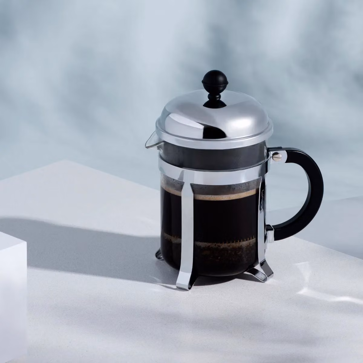 Bodum Chambord French Press Coffee Maker in Silver, 500ml – 2