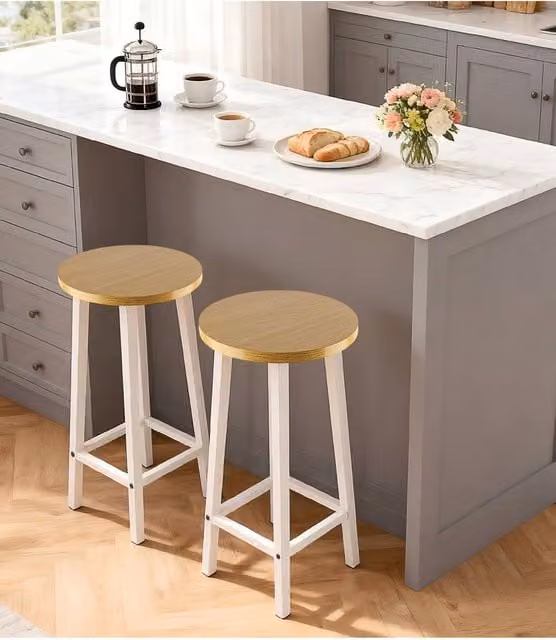 Groundlevel Set of 2 Wooden Bar Stools in Brown