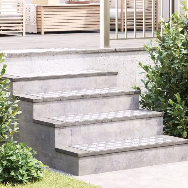 Berkfield Home Aluminium Anti-Slip Checker Plates in Silver, 2 Pack, W: 80 cm, D: 30 cm