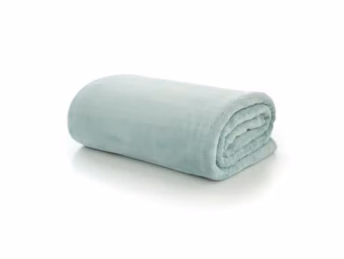 The Lyndon Company Coco Touch Fleece Throw Blanket in Blue, W/D/H: 180 x 140 cm