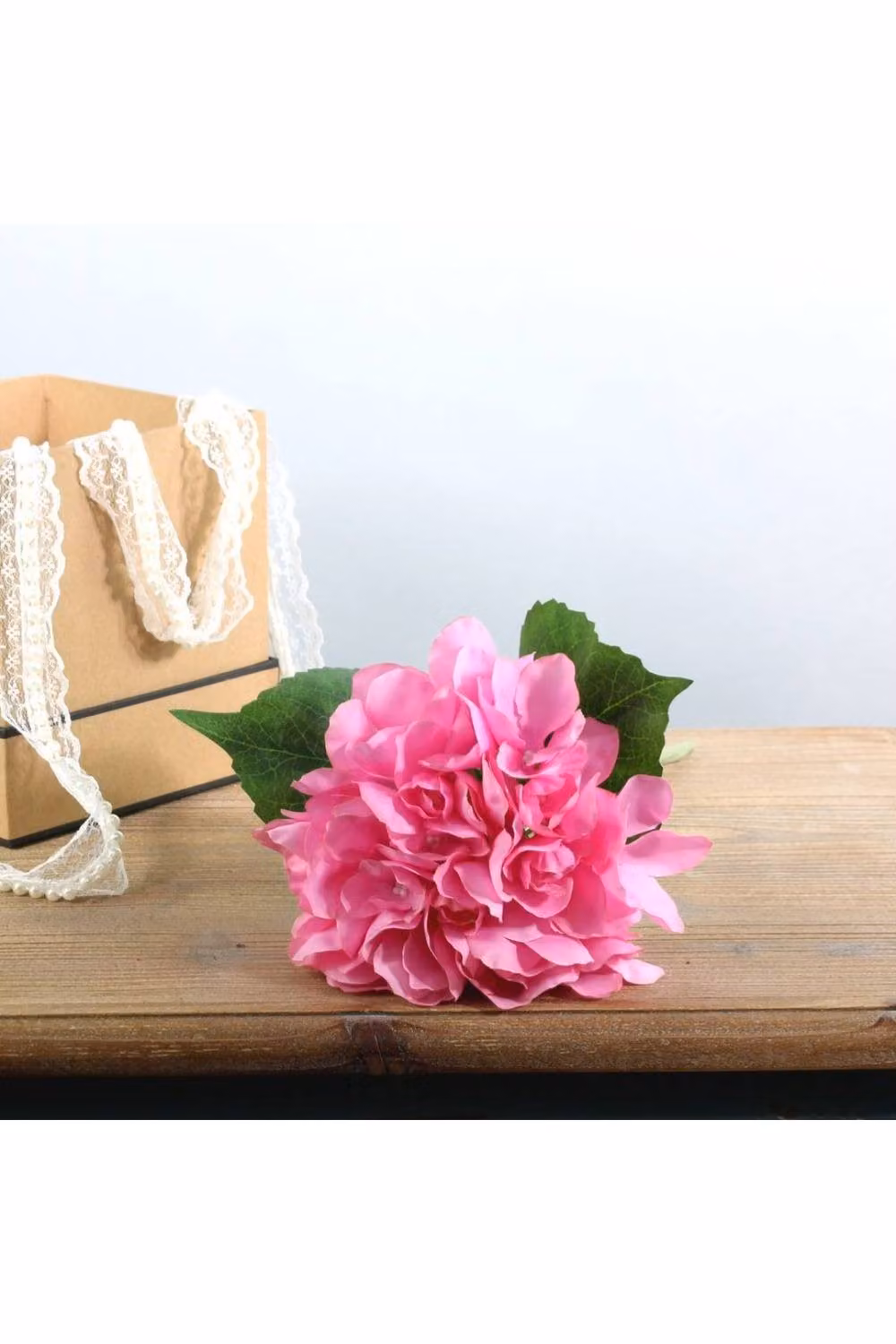 KDMD Essential Pink Arundel Hydrangea Tabletop Floral Arrangement, 34 cm, 3 Pack – 2