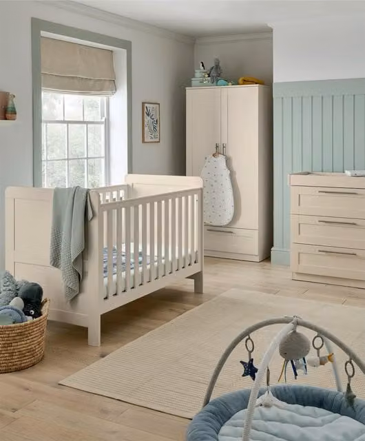 Mamas & Papas Hampden 3 Piece Cotbed Nursery Furniture Set with Dresser Changer and Wardrobe in Cashmere