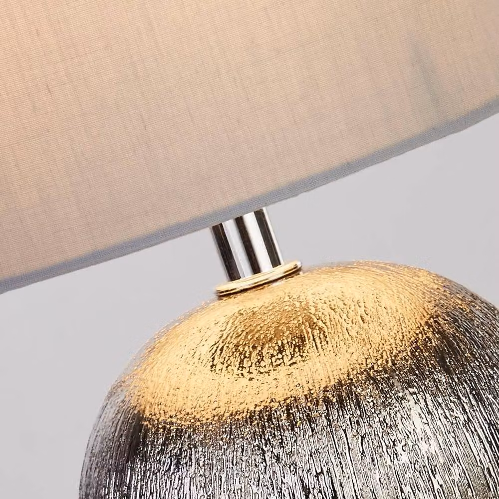 Lighting Collection Silver Ball Table Lamp in Ceramic and Metal with LED Support – 3