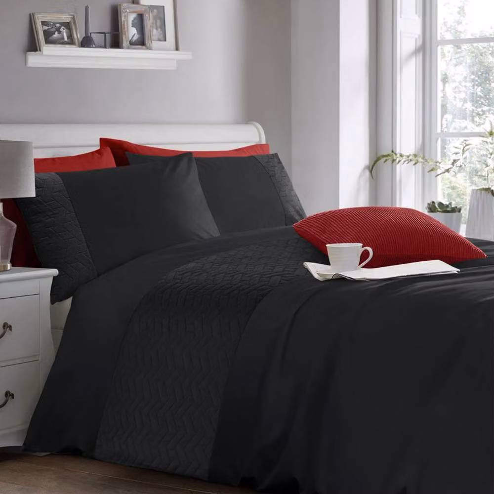 Velosso Quilted Geo Duvet Cover and Pillowcase Set in Black, Single Size (90 x 200 cm) – 2