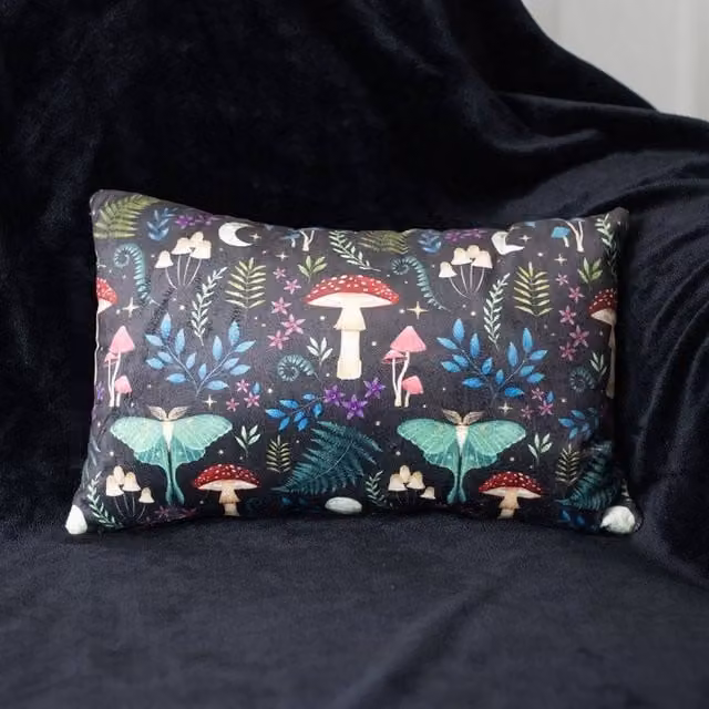 Uniqueful Black Velvet Rectangular Nature Print Cushion, Width: 40 cm