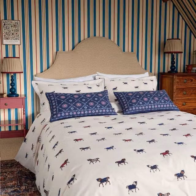 Joules Country House Dressage Horses Reversible Double Duvet Cover and Pillowcase Set in Beige and Multicolour Cotton Percale, W: 200 cm, H: 140 cm – 1