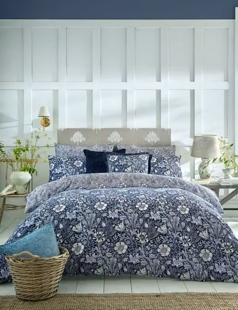 William Morris At Home Compton Blue Floral Reversible Cotton Mako Sateen Bedding Set, W: 140 cm, L: 200 cm