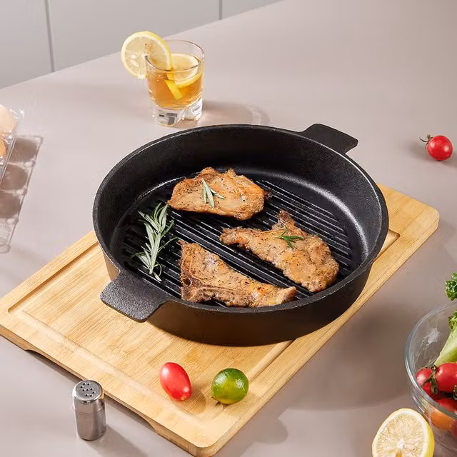 Livingandhome Uncoated Black Cast Iron Grill Pan, Diameter: 27 cm