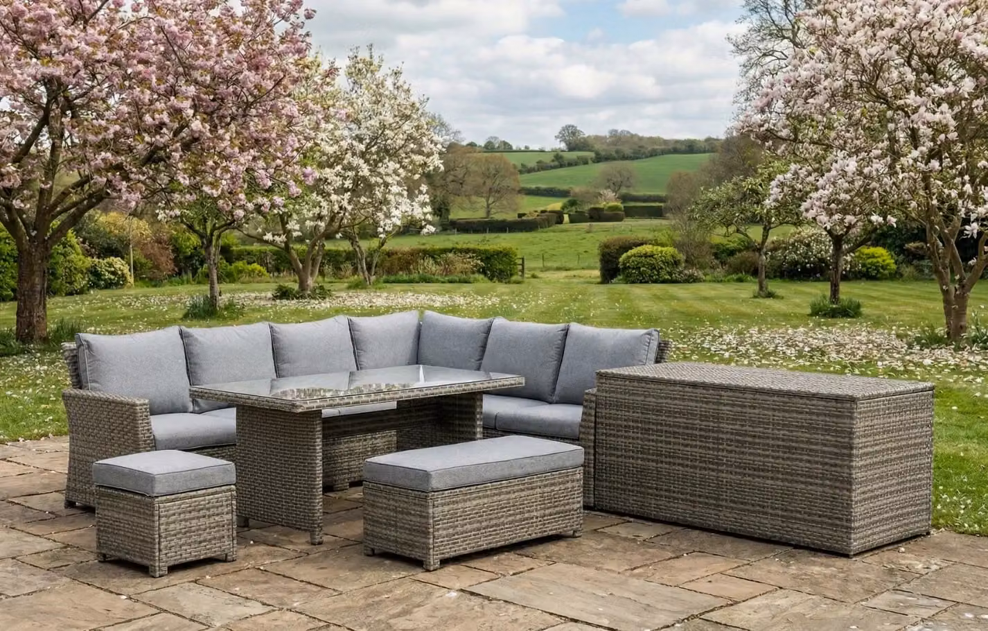MINT Outdoor Palma Grey Rattan Garden Lounge Set and Cushion Box Bundle