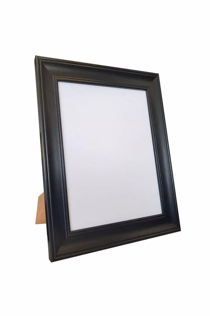Frames & Mirrors 4U Scandi Vintage Rectangular Single Photo Frame in White and Black, W: 45 cm, H: 30 cm
