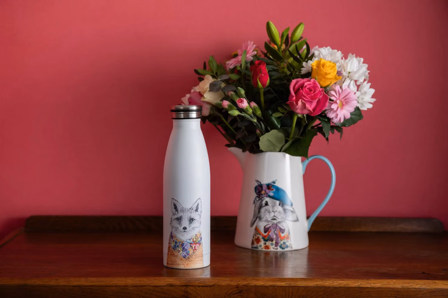 Mikasa Tipperleyhill Vacuum Insulated Stainless Steel Water Bottle with Fox Illustration, White and Multicolour, 500ml – 5