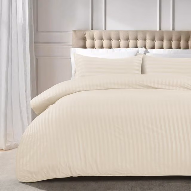 Cotton Passion Yellow Striped Microfibre Duvet Cover and Pillowcase Set, Duvet Cover: 200 x 220 cm, Pillowcase: 50 x 75 cm