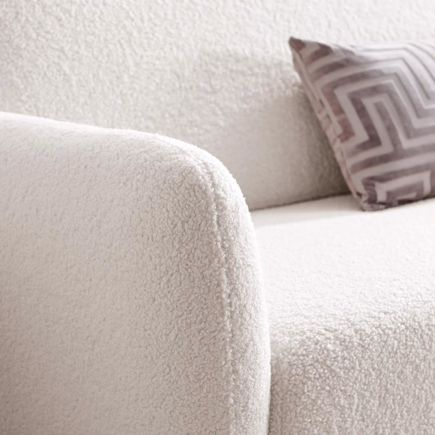 FurnitureboxUK Teddy Soft Boucle Fleece Retro Armchair in White – 2