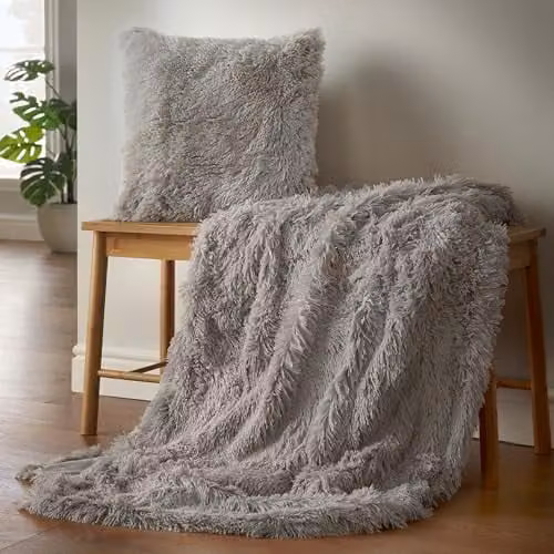 Catherine Lansfield Silver Faux Fur and Fleece Square Cushion, W/D/H: 45 x 45 x 45 cm – 3