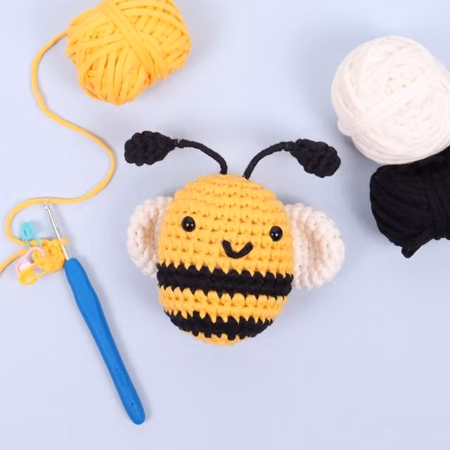 Trimits Amigurumi Crochet Kit in Yellow and White for Adults, 12 cm