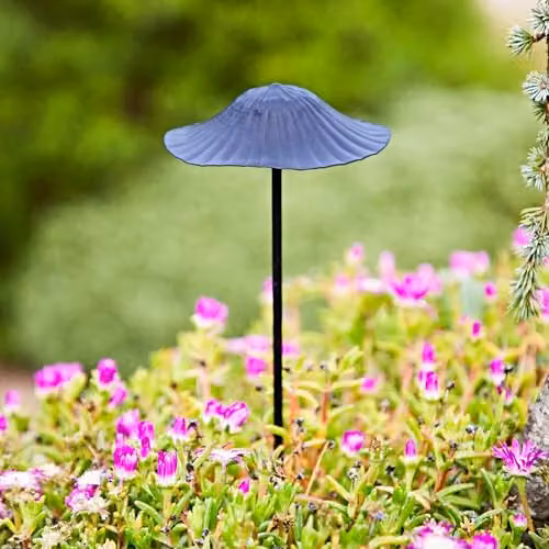 Paper High Modern Metal Mushroom Garden Stake in Black – 3