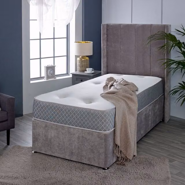Starlight Beds Nebraska Grey Hand-Tufted Hybrid Memory Foam and Open Coil Spring Mattress