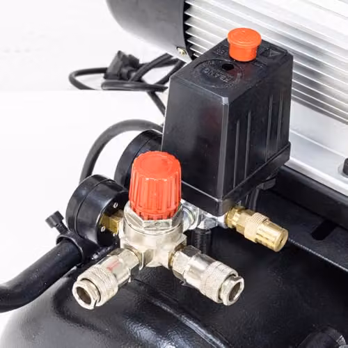 SIP Airmate Belt Drive Air Compressor, 100L, 2.2kW, Black – 4