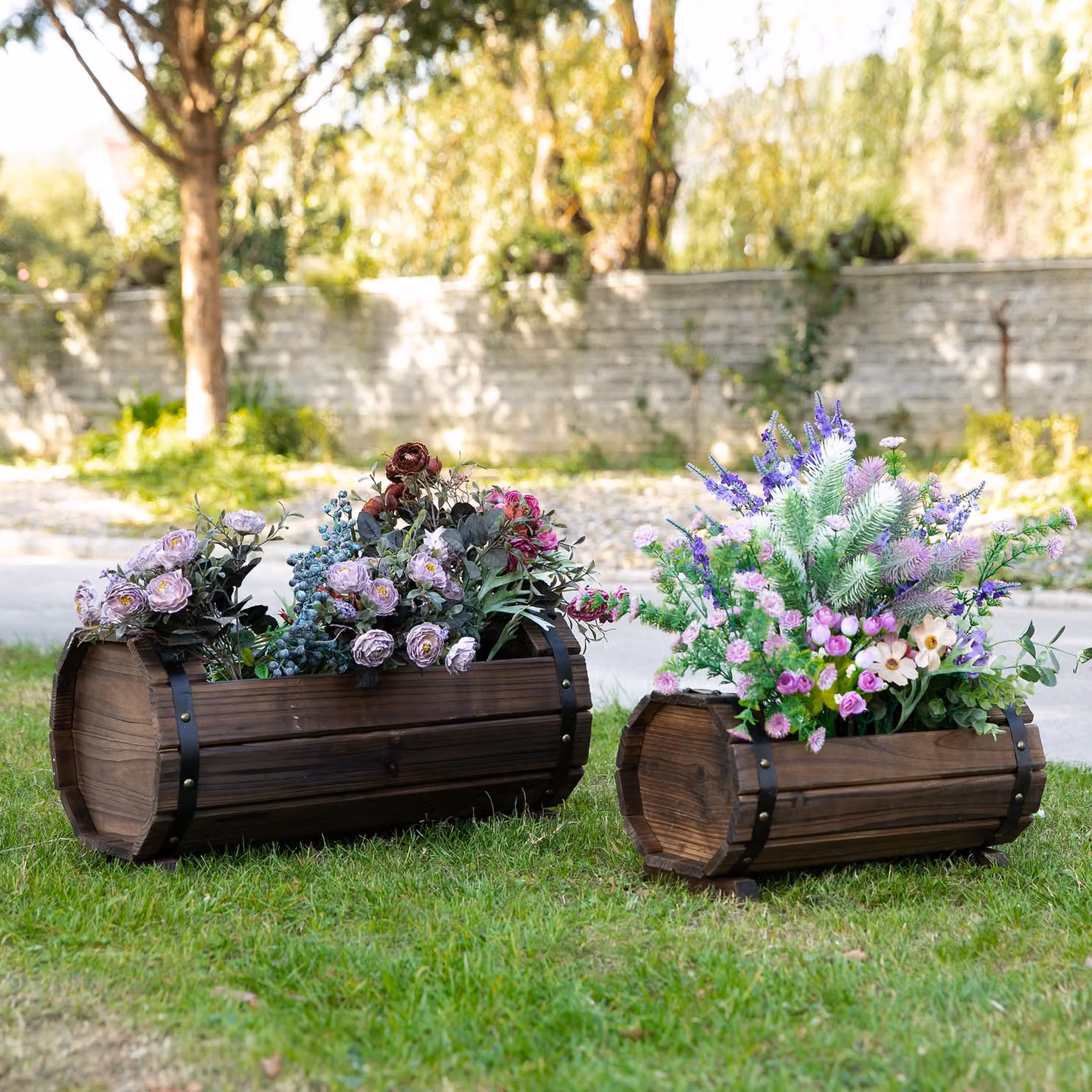Outsunny Set of 2 Brown Wooden Planter Tubs for Indoor and Outdoor Floral Displays – 5
