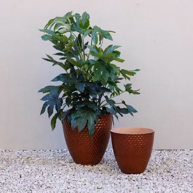 Primrose Dimpled Glazed Ceramic Round Outdoor Flower Pot Planter in Brown, Diameter: 36.5 cm, Height: 38 cm – 1