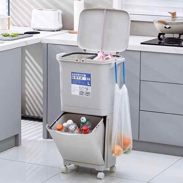 Livingandhome Dual Compartment Pedal Waste Bin with Wheels and Removable Inner Bucket, White, 38 l