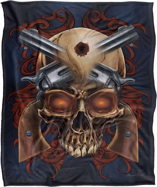 JQ Licensing Ba-Jp Skull and Pistols Silky Touch Super Soft Fleece Throw Blanket in White, W/D/H: 152 x 127 cm – 5