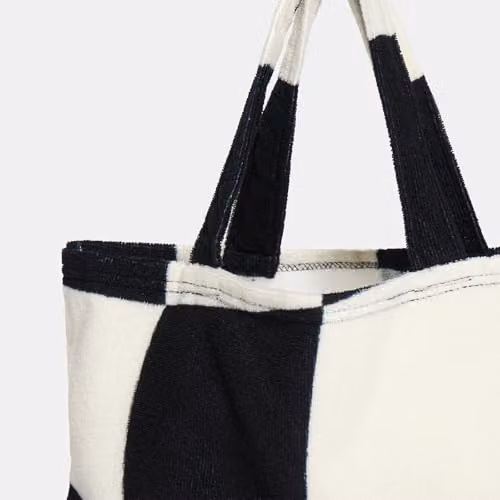 OHS Black and White Checked Microfibre Beach Towel with Bag, Quick-Drying and Absorbent, W: 75 cm, L: 215 cm – 9