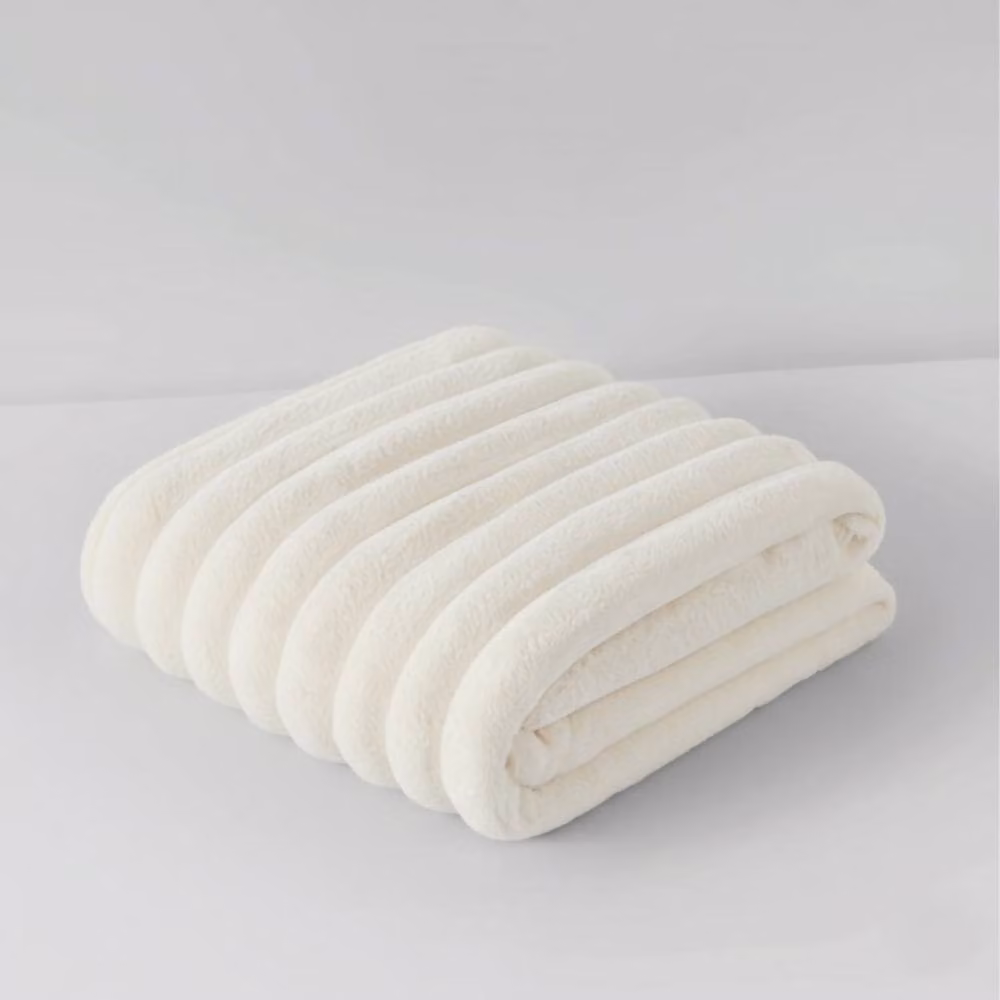 Snug City Chunky Ribbed Mink Throw in Cream, W/D/H: 150 x 200 cm – 2