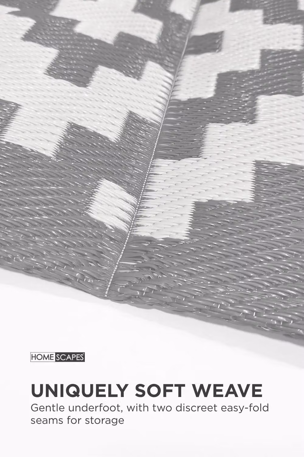 Homescapes Zoe Luxury Reversible Outdoor Rug in White and Grey Geometric Design, W/D: 180 x 270 cm – 3