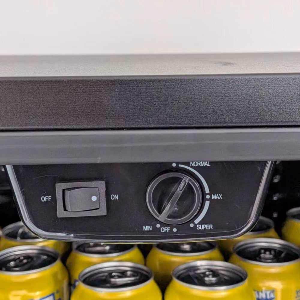 SIA DC3B Mini Drinks Fridge and Wine Cooler, 46L Table Top Model with Glass Door, Black, W/D/H: 47.5 x 39.0 x 47.5 cm – 7