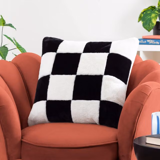 Heya Home Cozee Check Faux Fur Cushion in Black, W/D/H: 50 x 50 x 50 cm