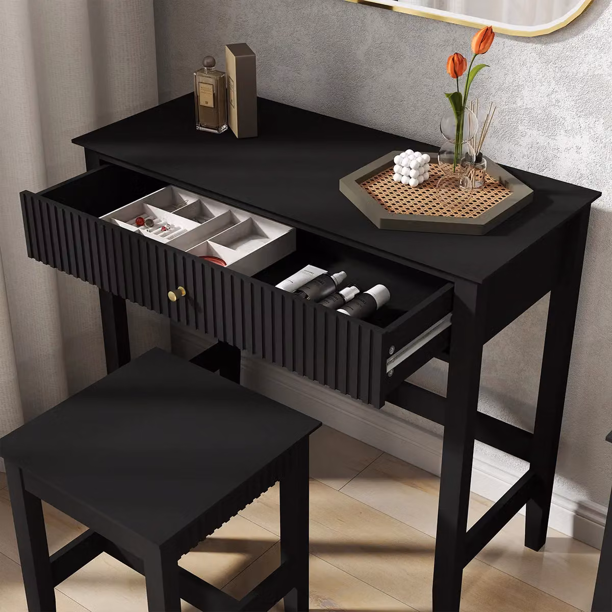 Melody Maison Hales Black Dressing Table and Stool Set in Black and Gold – 2