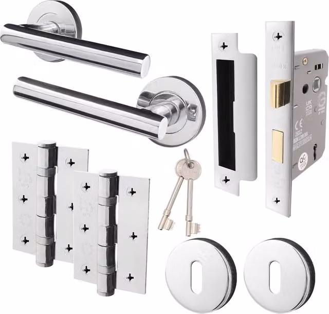 AFIT Olvera Lever Door Handle and Sash Lock Set in Polished Chrome