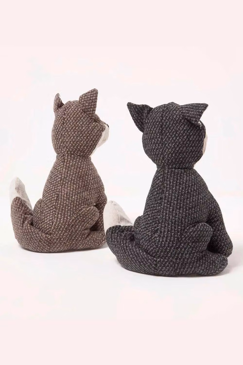 Homescapes Textured Fox Door Stops, Set of 2 in Grey and Brown – 2