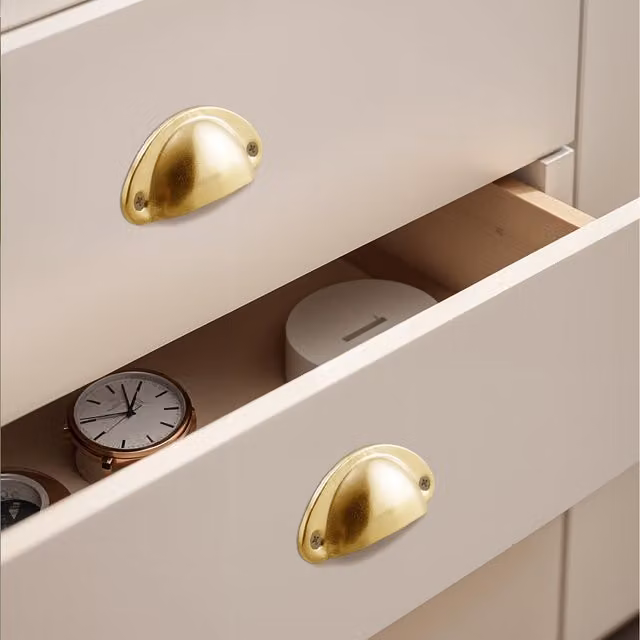 Livingandhome Set of 2 Polished Gold Shell Cup Furniture Handles