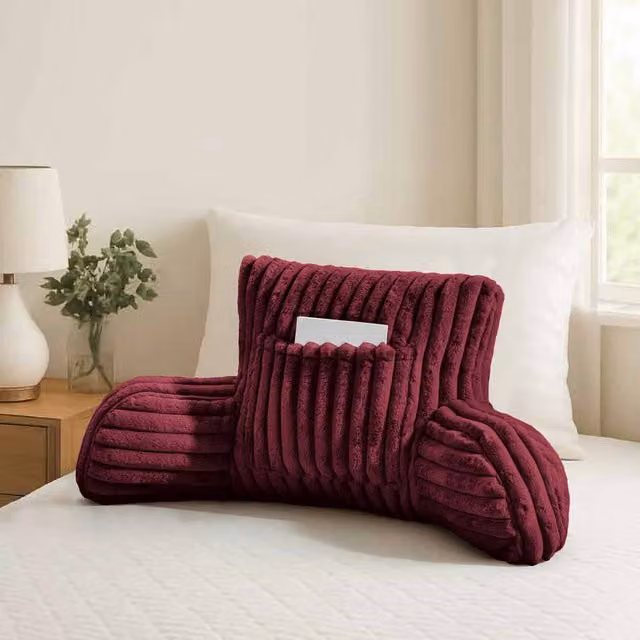 Gaveno Cavailia Ribbed Fleece Wedge Cushion in Burgundy Red – 1