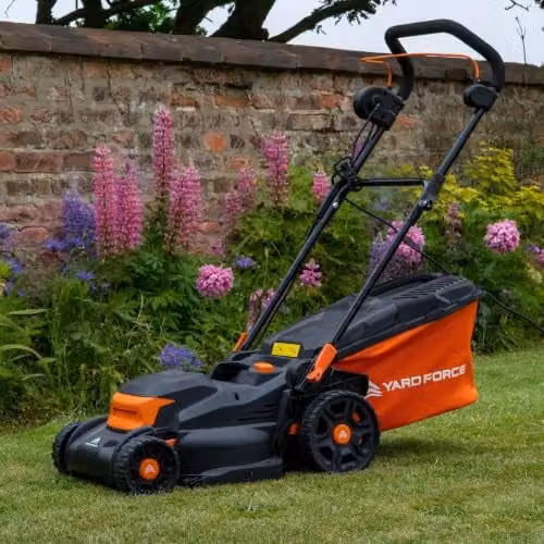 Yard Force EM N37B Electric Lawnmower, 1600W, 37cm Steel Blade, Black and Orange – 3