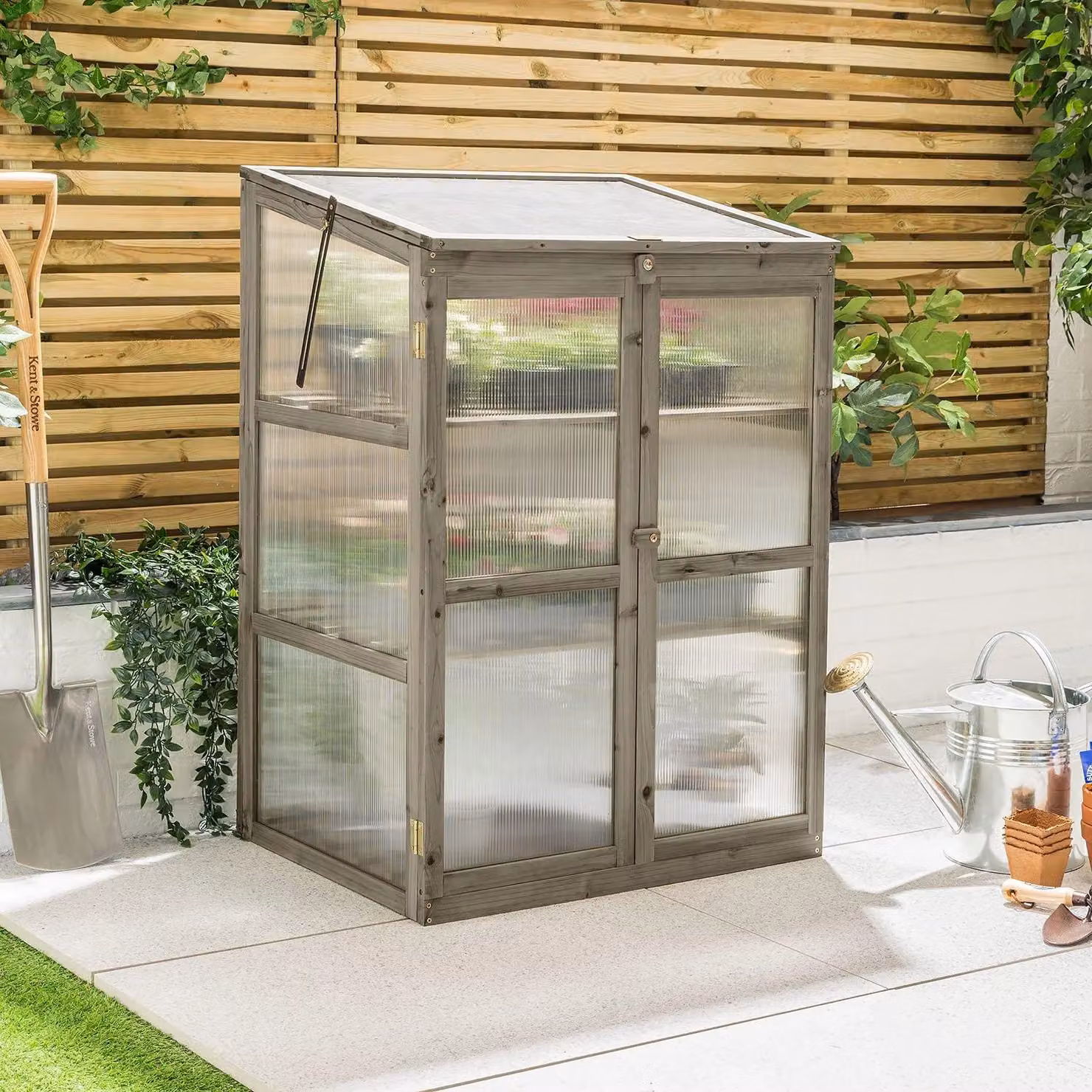 Christow Grey Wooden Polycarbonate Lean To Cold Frame Garden Greenhouse with Shelving and Lock, W/D/H: 110 x 59 x 76 cm – 2