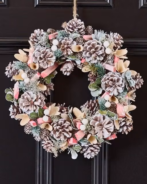 Dibor Pastel Pink and White Driftwood Christmas Wreath with Leaves, Diameter: 33 cm