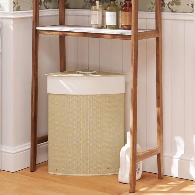 HOMCOM 55L Wicker Laundry Hamper with Lid and Removable Washable Liner Bag in Beige and White