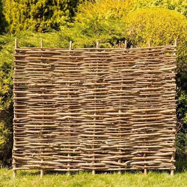 Primrose Premium Hazel Hurdle Woven Wattle Garden Fence Panel, Brown, H: 182.88 cm, W: 121.92 cm – 1