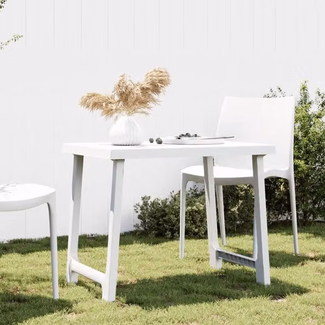 Berkfield Home Camping Table in White with Wooden Look Finish, W/D/H: 79 x 56 x 64 cm