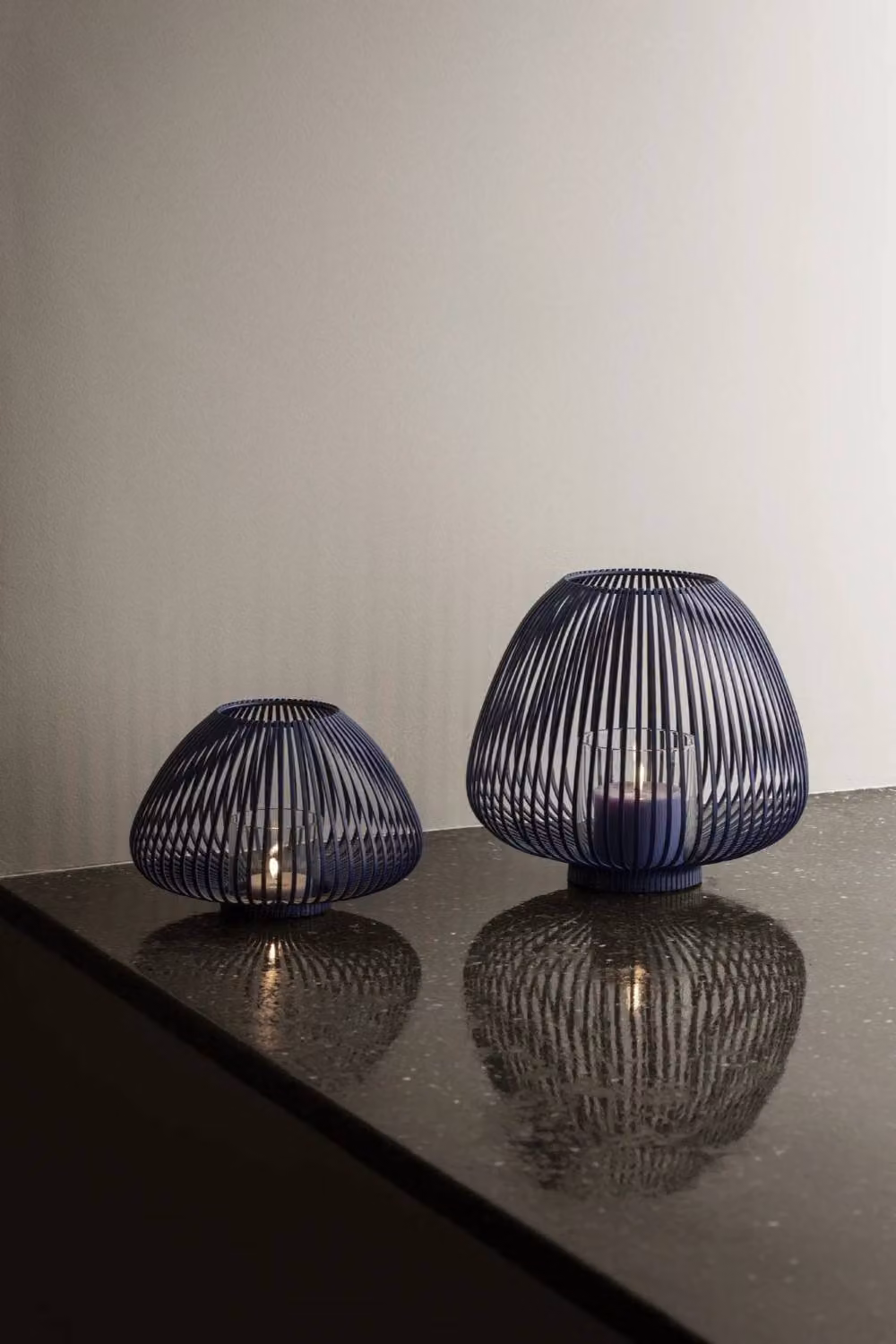 Blomus LYVA Lantern Size M in Ocean Cavern Blue – 3
