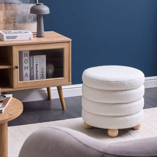 Wyld and Coco Off-White Boucle Pouffe with White Pine Legs W/D/H: 42 x 41 x 41 cm – 1