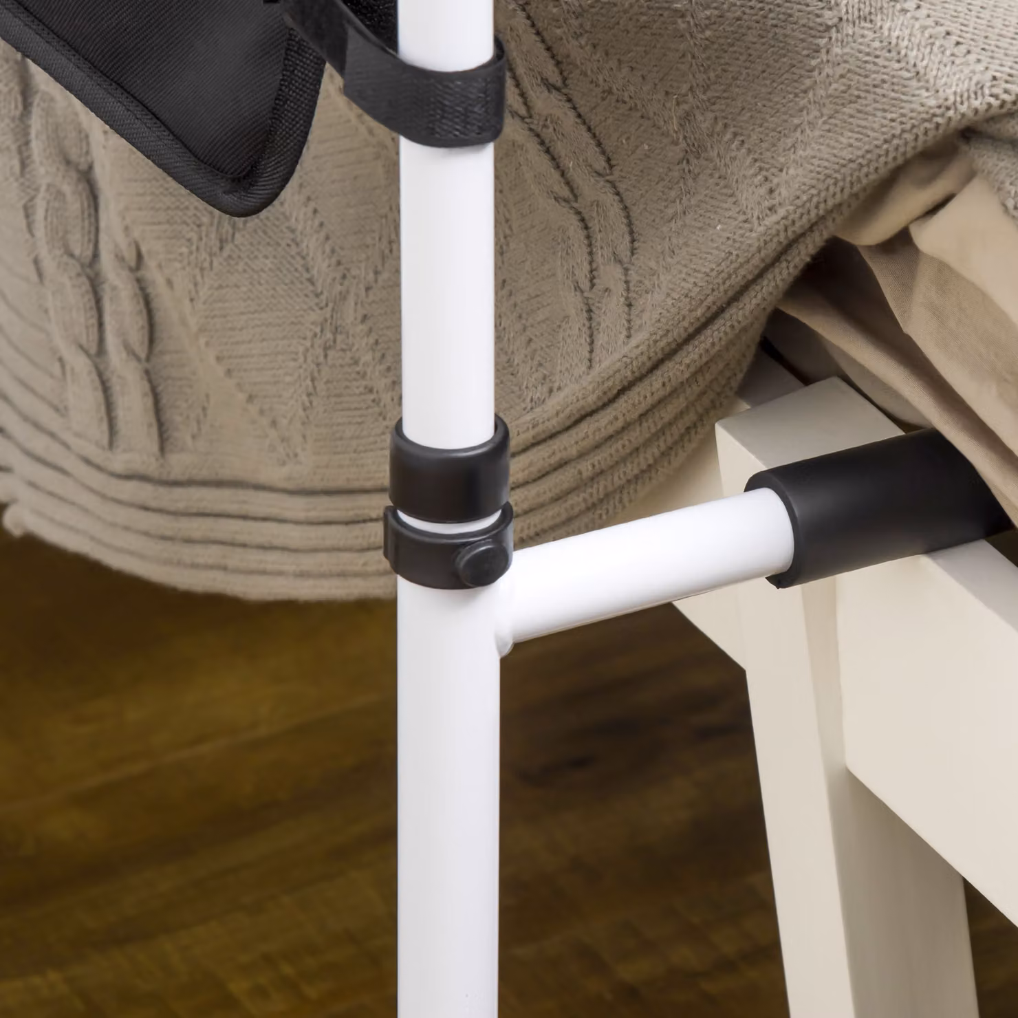 HOMCOM Height Adjustable Safety Bed Rail with Storage Pocket and Grab Bar for Seniors, White – 5