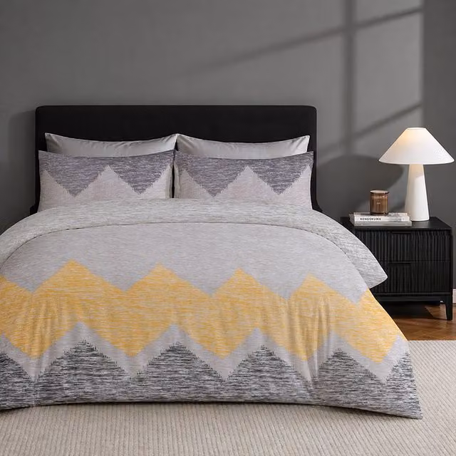 Velosso Reversible Geometric Duvet Cover and Pillowcase Set in Grey and Yellow