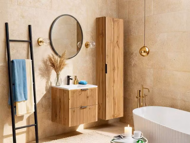Vente-unique Wall-Mounted Ribbed Bathroom Unit with Inset Basin and Column in Light Oak – 1