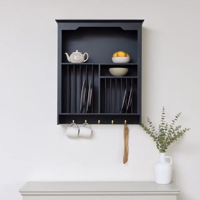 Melody Maison Black Lacquered Wood Wall Mounted Plate Rack with Gold Hooks W/H: 70 x 80 cm – 1